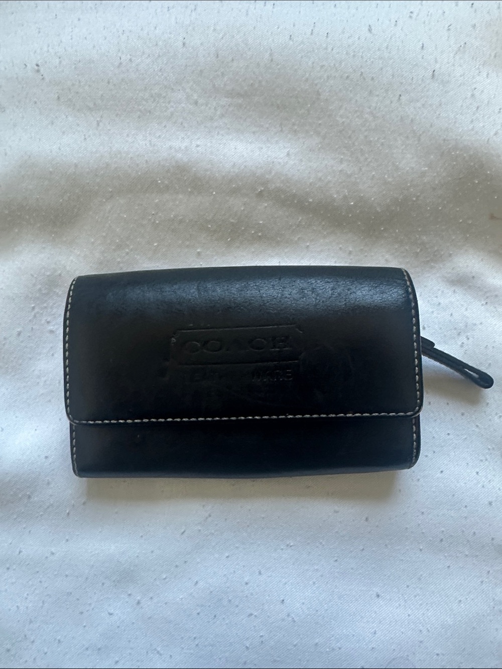 Coach Black Leather Wallet with Contrast Stitching